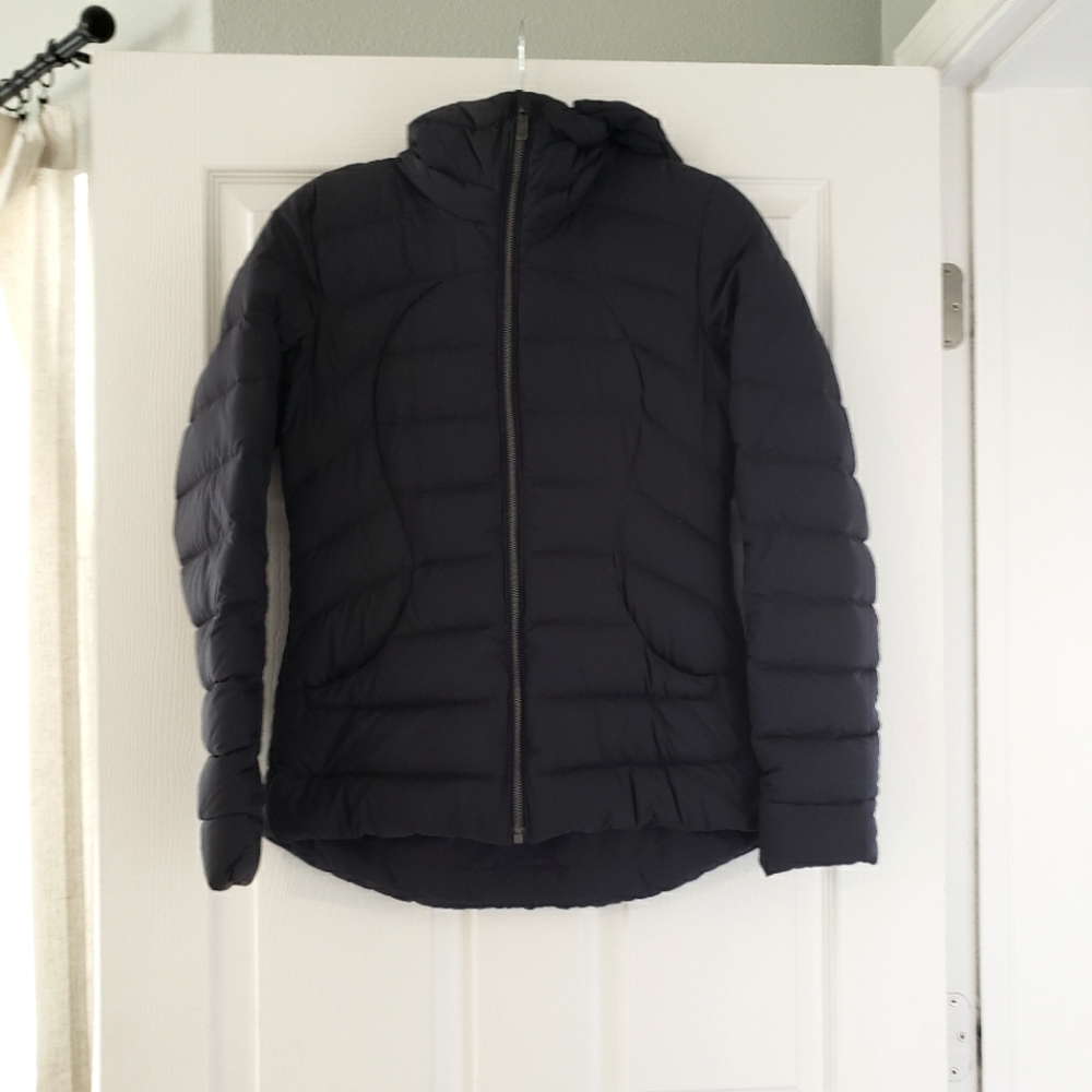 Lululemon Down Filled Jacket S Small 6 Puffer Lightweight Warm Rare